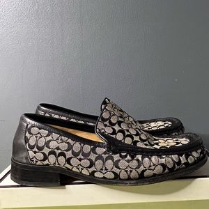Coach Signature mixed media leather trim loafers Size 9 1/2